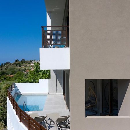 O-Cyanea Villa With Heated Pool Kournas Exterior photo