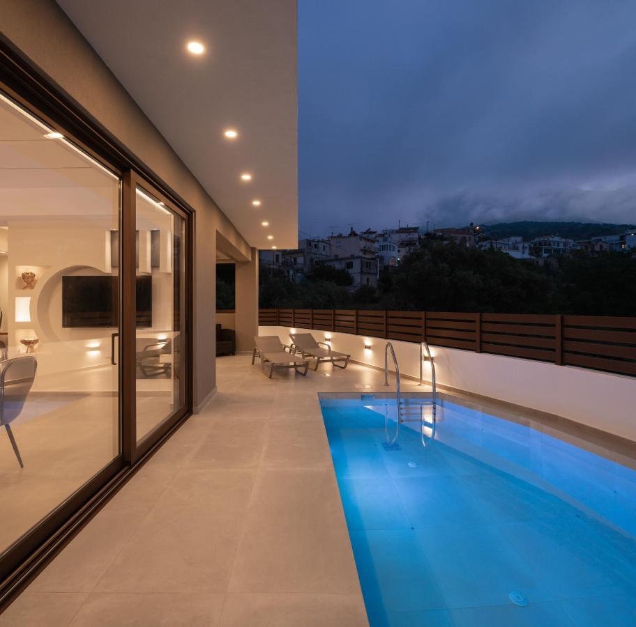 O-Cyanea Villa With Heated Pool Kournas Exterior photo